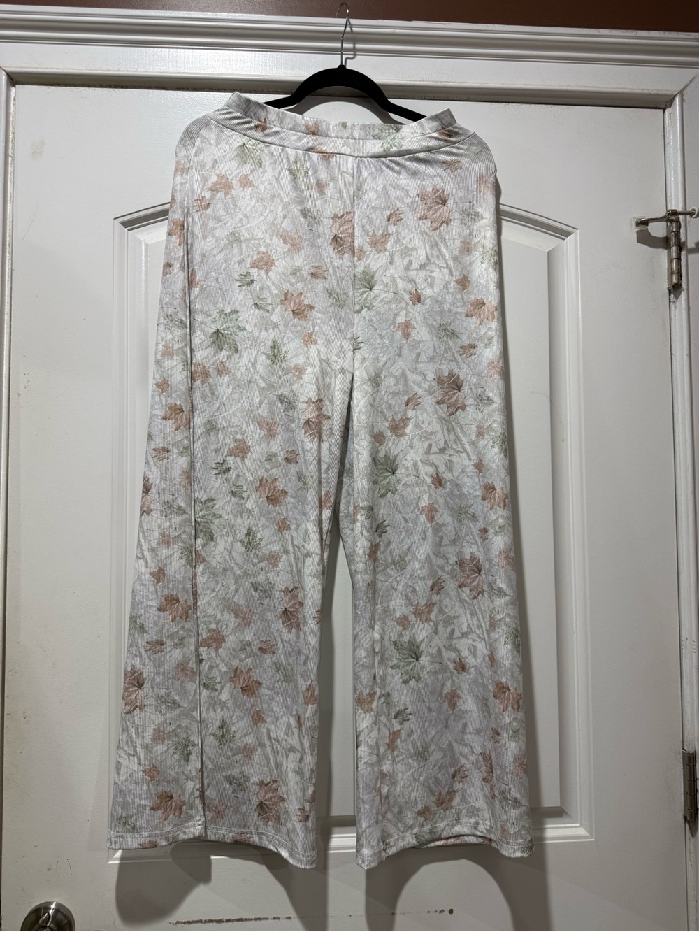 Wide-Leg Floral Lounge Pants in White with Green & Tan Accents